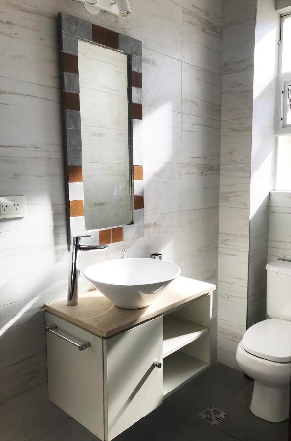 Habitaciones En Suite Balcarce Buenos Aires Extérieur photo