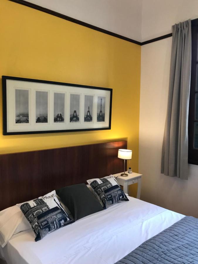 Habitaciones En Suite Balcarce Buenos Aires Extérieur photo