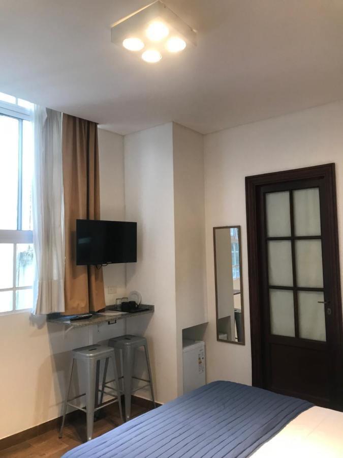 Habitaciones En Suite Balcarce Buenos Aires Extérieur photo