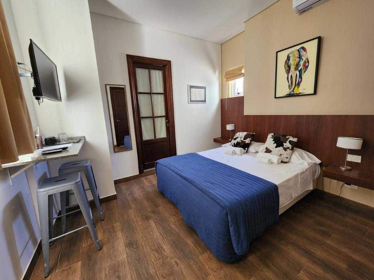 Habitaciones En Suite Balcarce Buenos Aires Extérieur photo