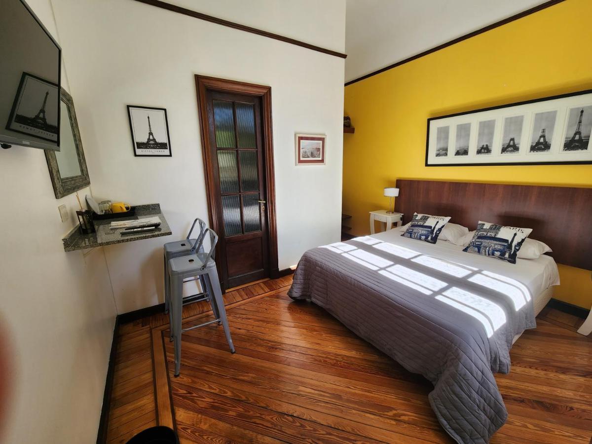 Habitaciones En Suite Balcarce Buenos Aires Extérieur photo