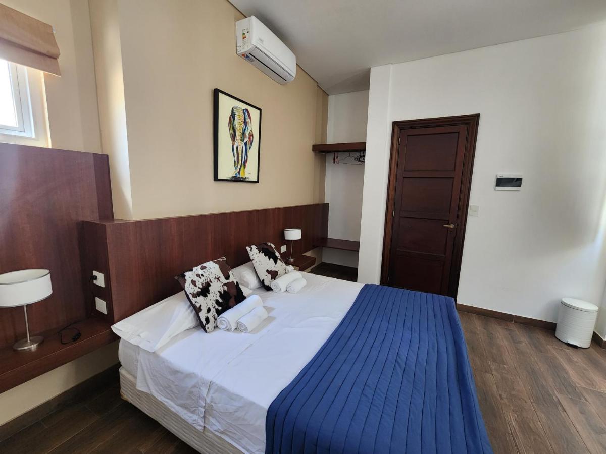 Habitaciones En Suite Balcarce Buenos Aires Extérieur photo