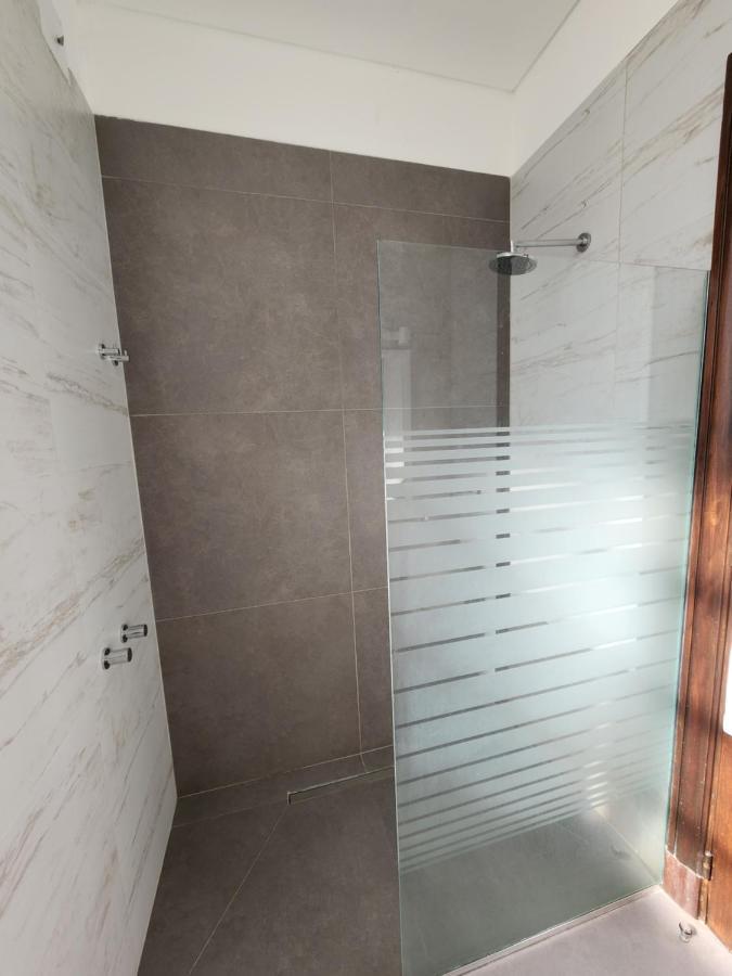 Habitaciones En Suite Balcarce Buenos Aires Extérieur photo